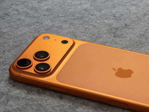 iPhone 17 Pro 1TB (eSIM) – Nuevo Sellado - 2